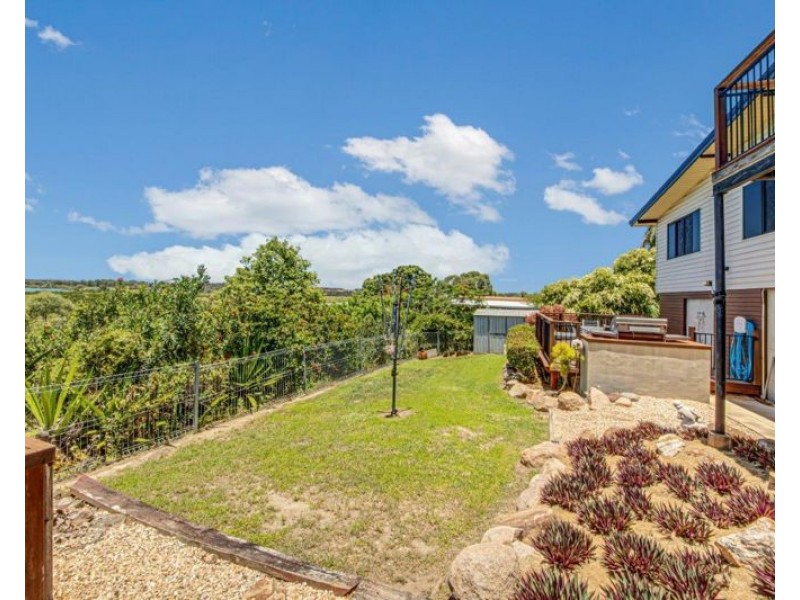 72 Sutton Street, Barney Point QLD 4680