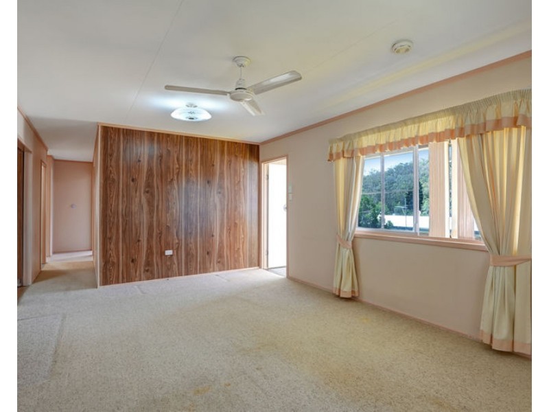 7 Patrick Street, West Gladstone QLD 4680