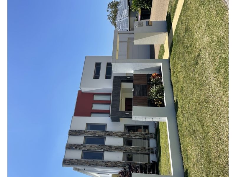 25 Clipper Terrace, South Gladstone QLD 4680