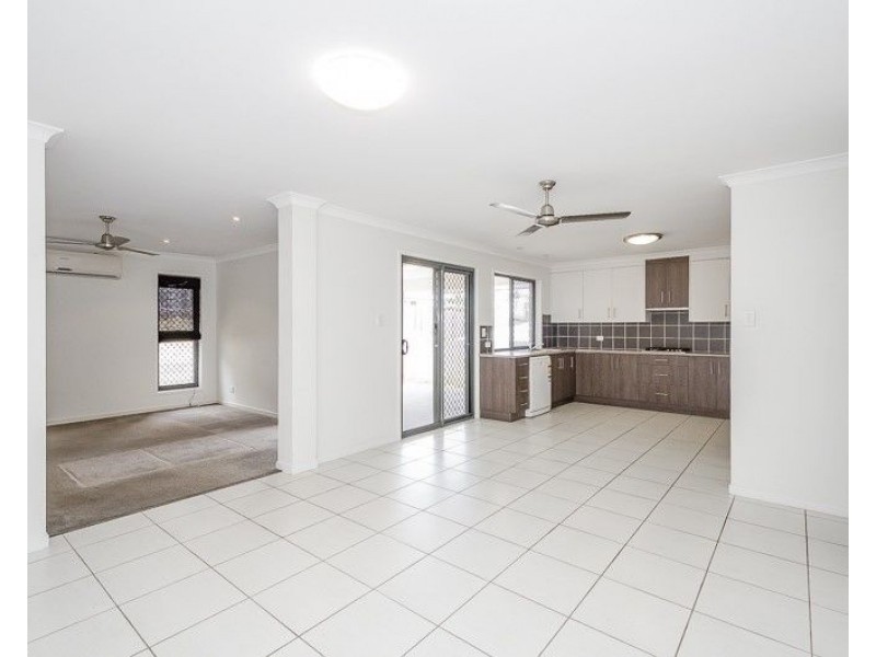 6 Munroe Court, West Gladstone QLD 4680