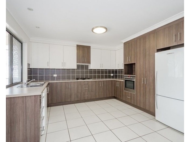 6 Munroe Court, West Gladstone QLD 4680