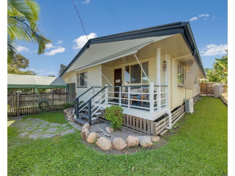 8 Brisbane Street, Barney Point QLD 4680