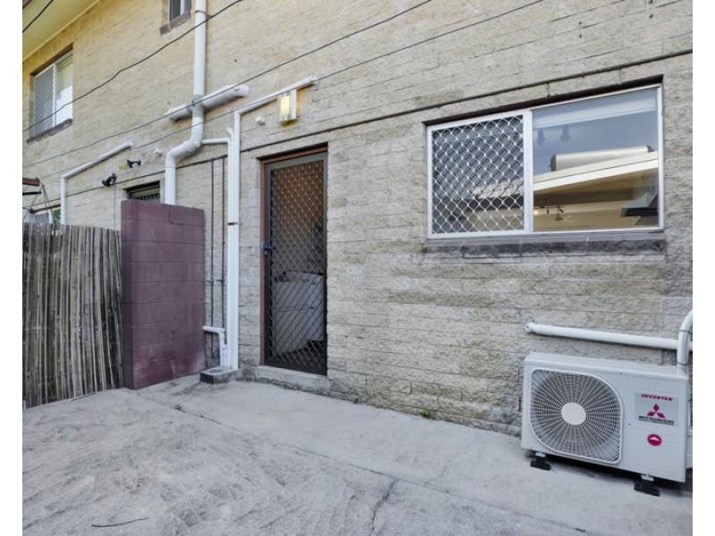 3/37 J Hickey Avenue, Clinton QLD 4680