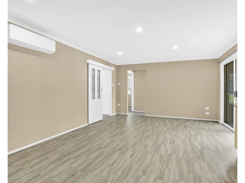 71 J Hickey Avenue, Clinton QLD 4680