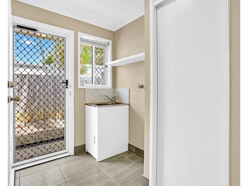 71 J Hickey Avenue, Clinton QLD 4680