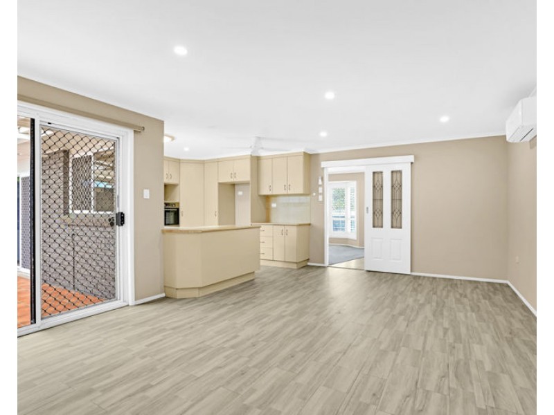 71 J Hickey Avenue, Clinton QLD 4680