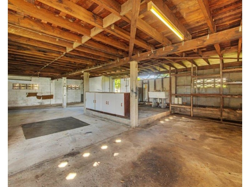 21 Cook Street, West Gladstone QLD 4680