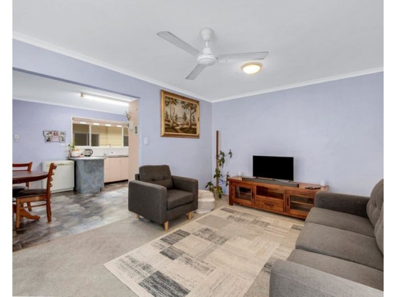 36 Penda Avenue, New Auckland QLD 4680