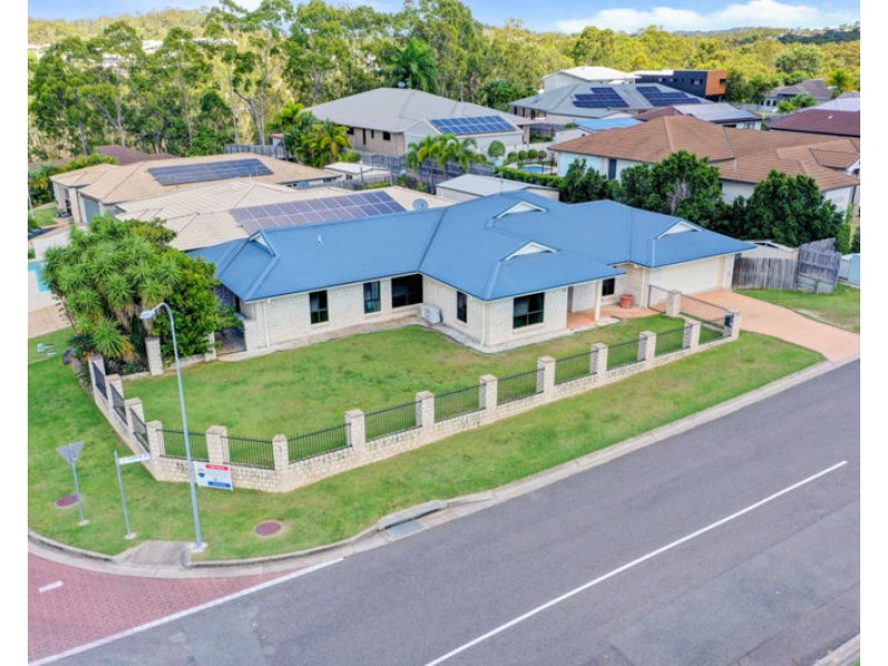 102 Sharyn Drive, New Auckland QLD 4680