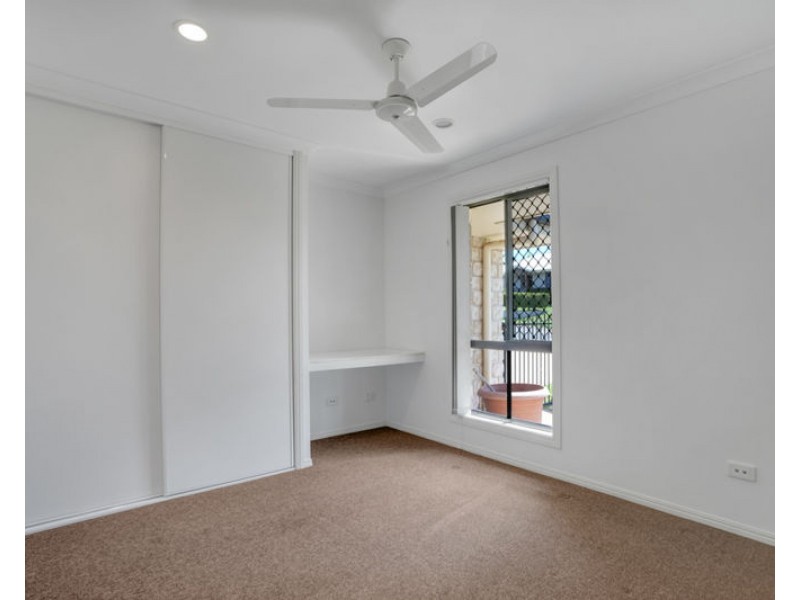 102 Sharyn Drive, New Auckland QLD 4680