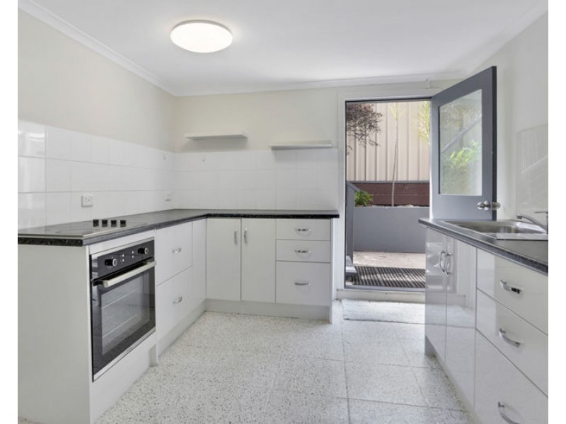 9 Watson Close, South Gladstone QLD 4680
