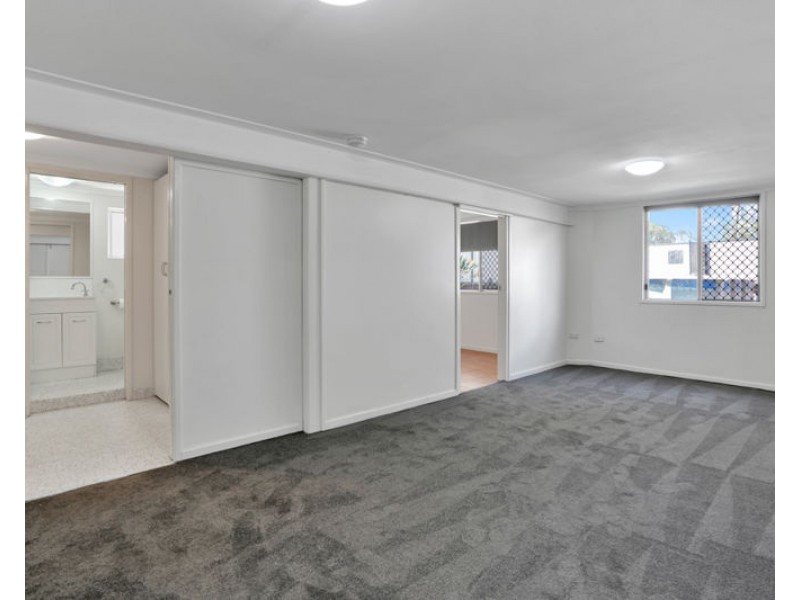 9 Watson Close, South Gladstone QLD 4680