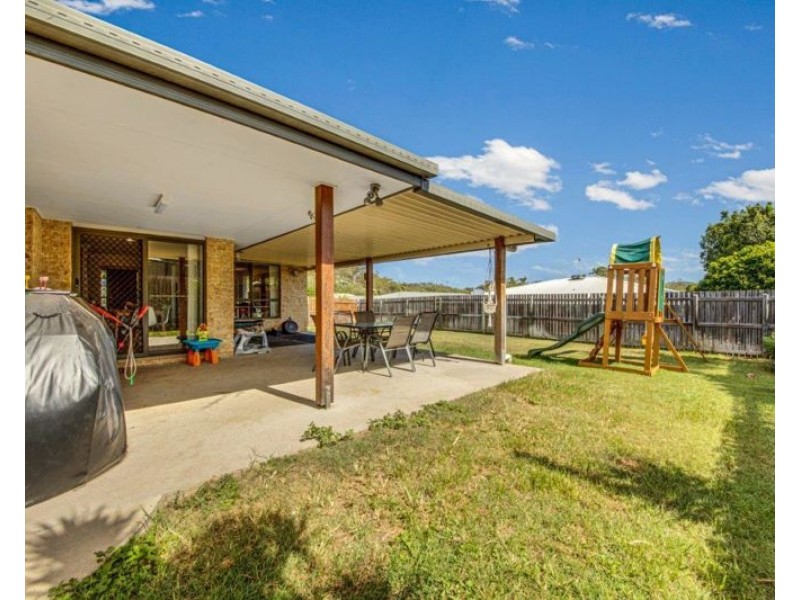 117 Dixon Drive, Telina QLD 4680
