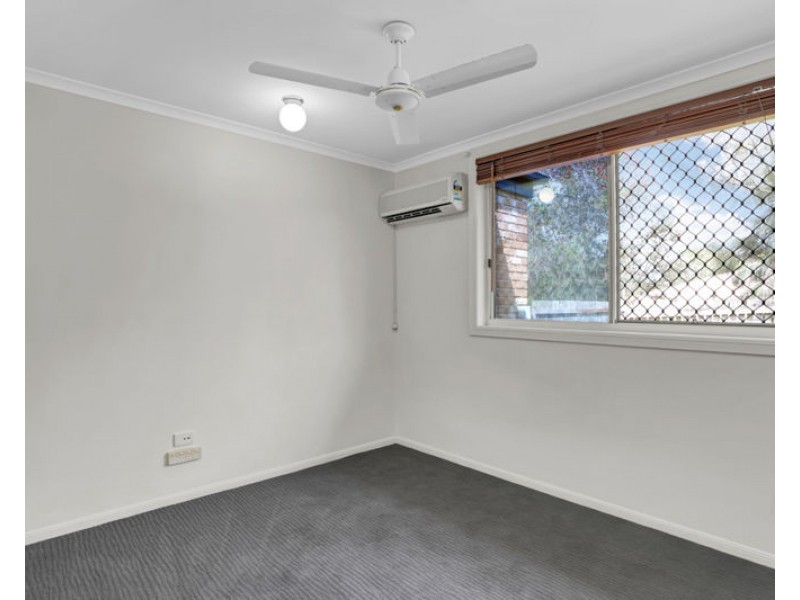 42 Witney Street, Telina QLD 4680