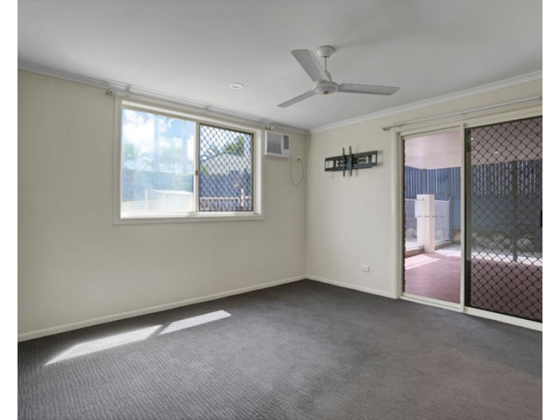 42 Witney Street, Telina QLD 4680