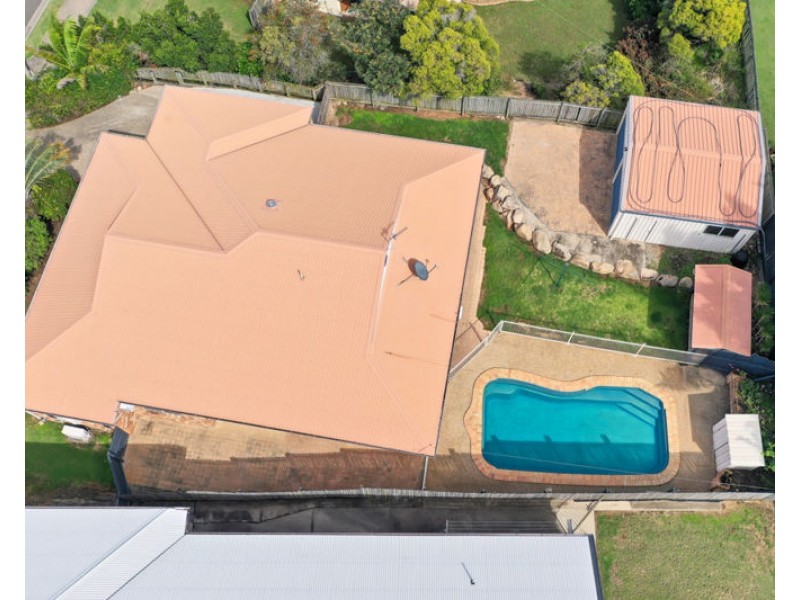 42 Witney Street, Telina QLD 4680