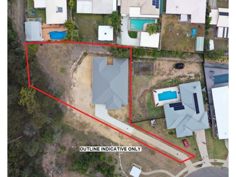 32 Fitzroy Avenue, Clinton QLD 4680
