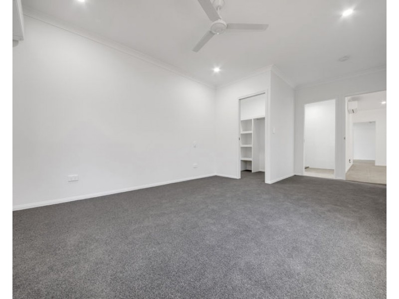 32 Fitzroy Avenue, Clinton QLD 4680