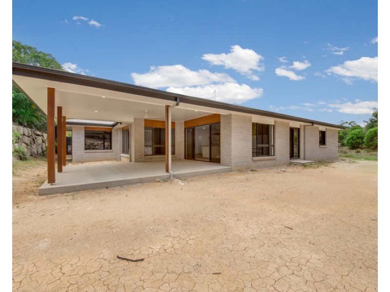 32 Fitzroy Avenue, Clinton QLD 4680
