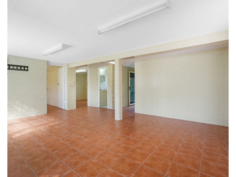 75 Boles Street, West Gladstone QLD 4680