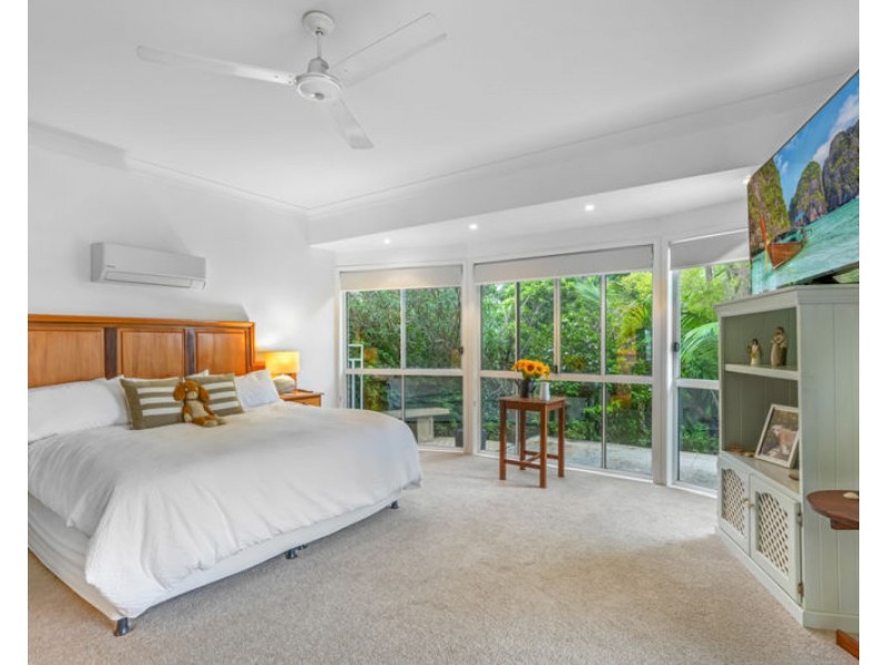 36 Helen Crescent, Wurdong Heights QLD 4680