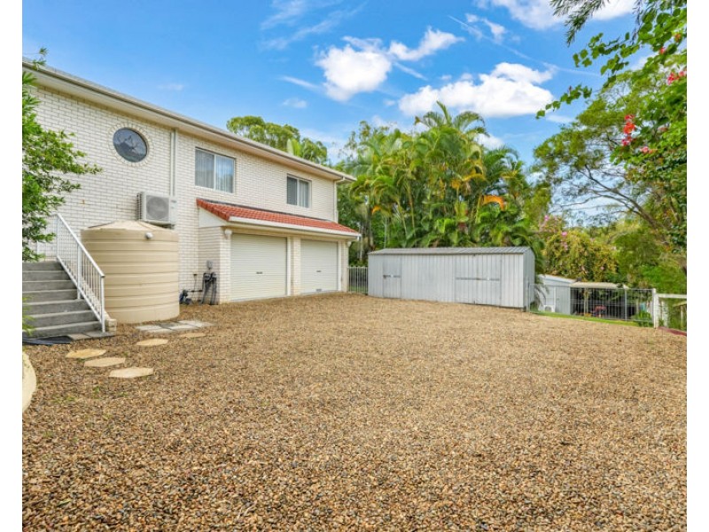 36 Helen Crescent, Wurdong Heights QLD 4680