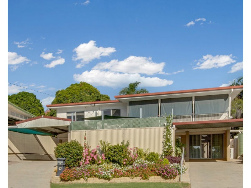 10 Carol Street, Sun Valley QLD 4680