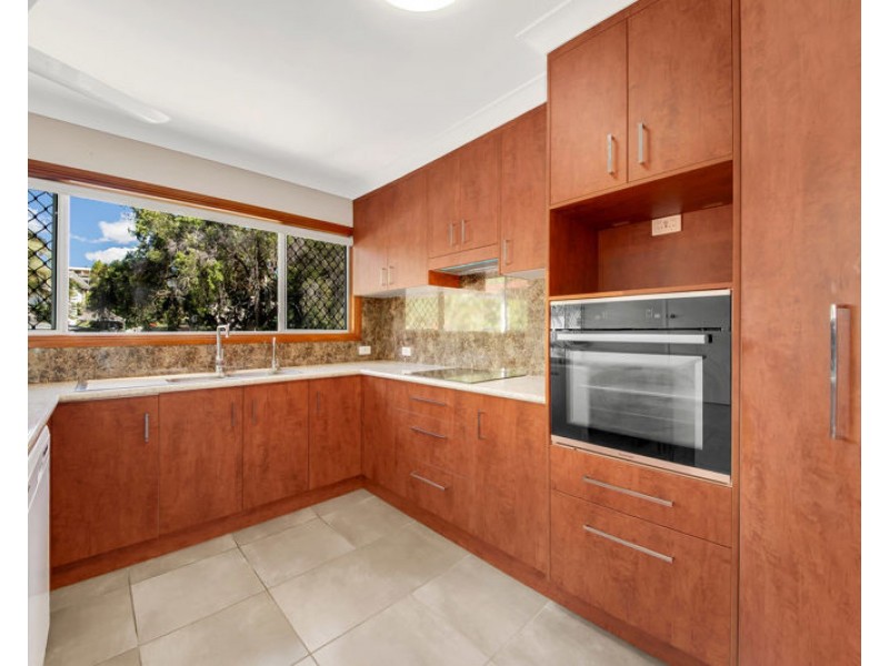 10 Carol Street, Sun Valley QLD 4680