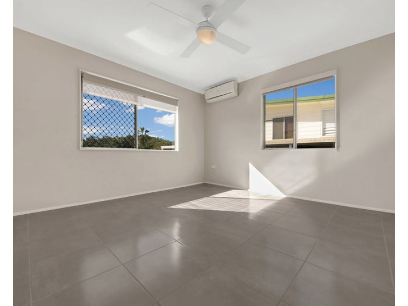 10 Carol Street, Sun Valley QLD 4680