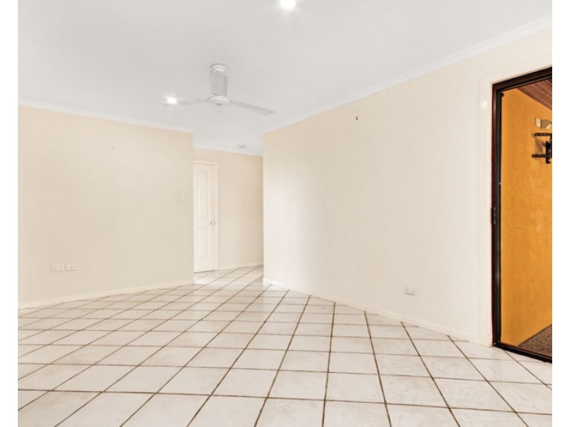 26 Wivenhoe Close, Clinton QLD 4680