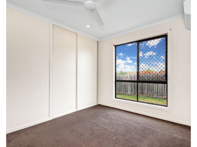 26 Wivenhoe Close, Clinton QLD 4680