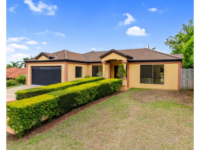 26 Wivenhoe Close, Clinton QLD 4680