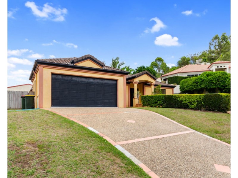 26 Wivenhoe Close, Clinton QLD 4680