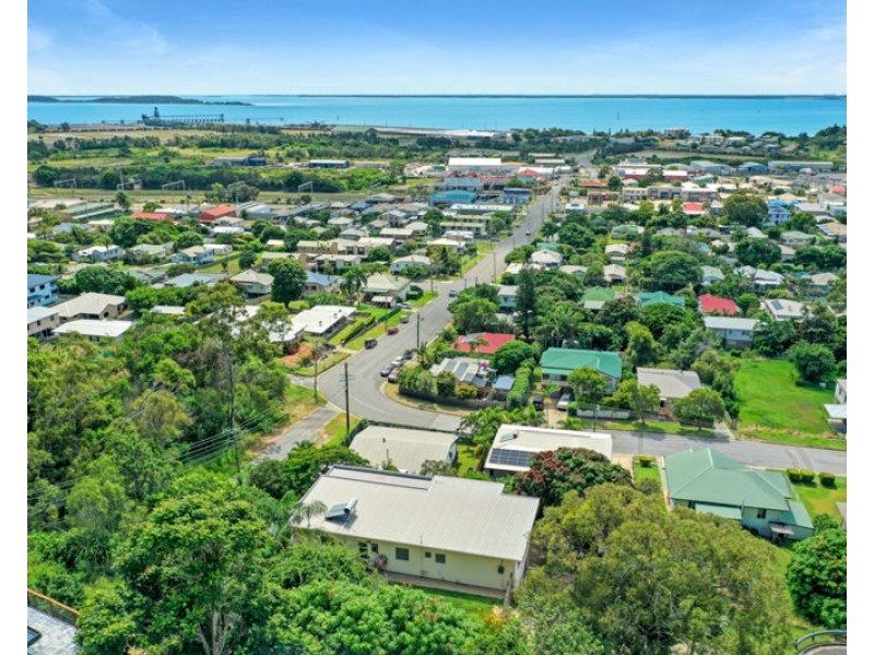 15 Hallam Lane, South Gladstone QLD 4680