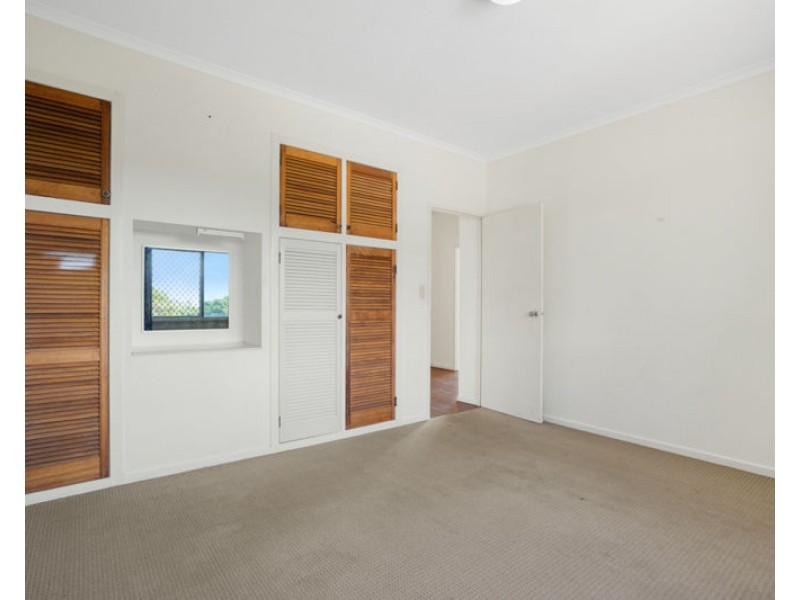 15 Hallam Lane, South Gladstone QLD 4680