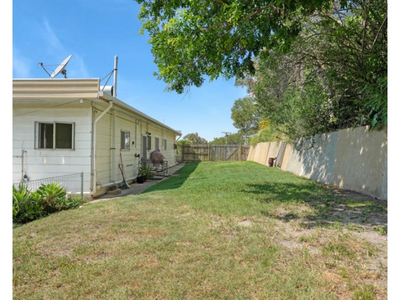 15 Hallam Lane, South Gladstone QLD 4680