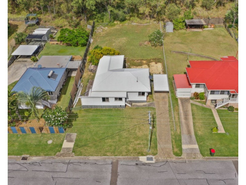 195 Oaka Street, South Gladstone QLD 4680