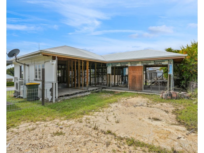195 Oaka Street, South Gladstone QLD 4680