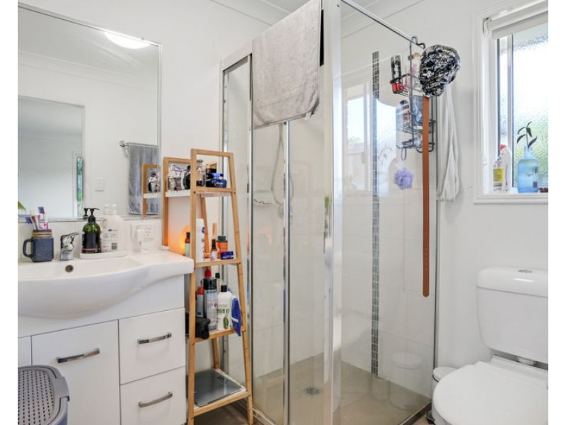 6 Blackburn Court, Kirkwood QLD 4680