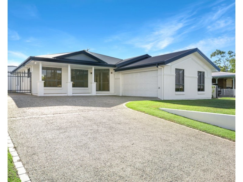 273 J Hickey Avenue, Clinton QLD 4680