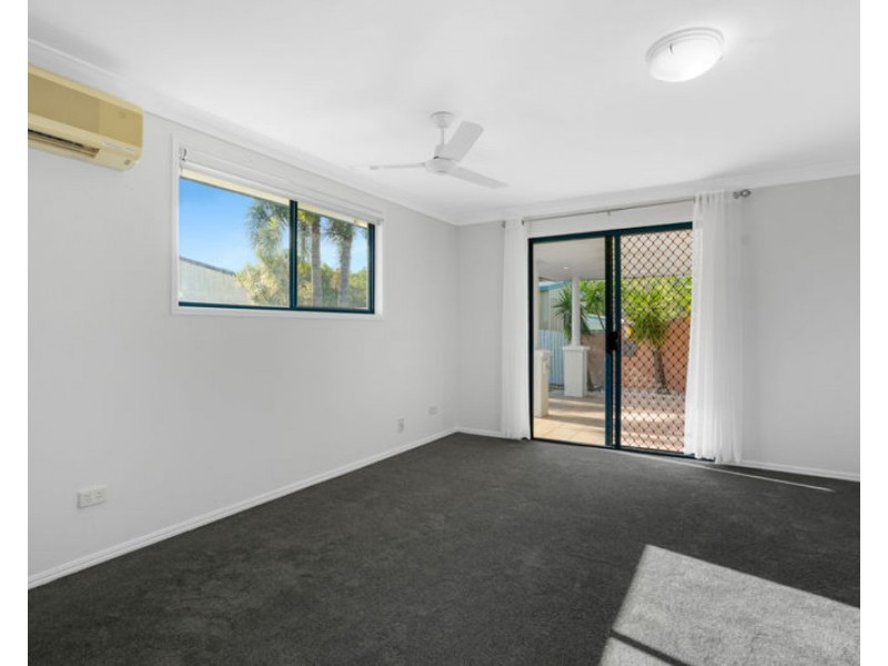 273 J Hickey Avenue, Clinton QLD 4680