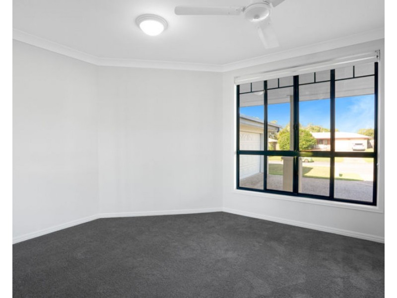 273 J Hickey Avenue, Clinton QLD 4680
