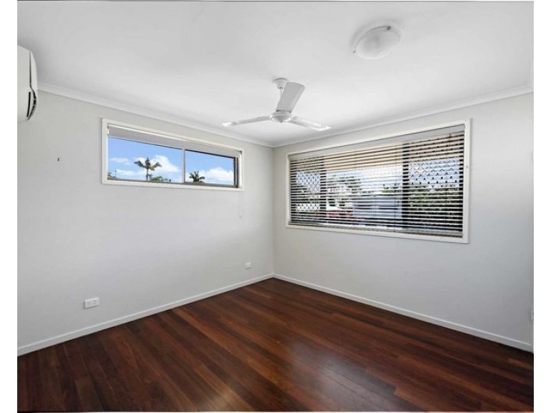 14 Bellemere Court, Boyne Island QLD 4680