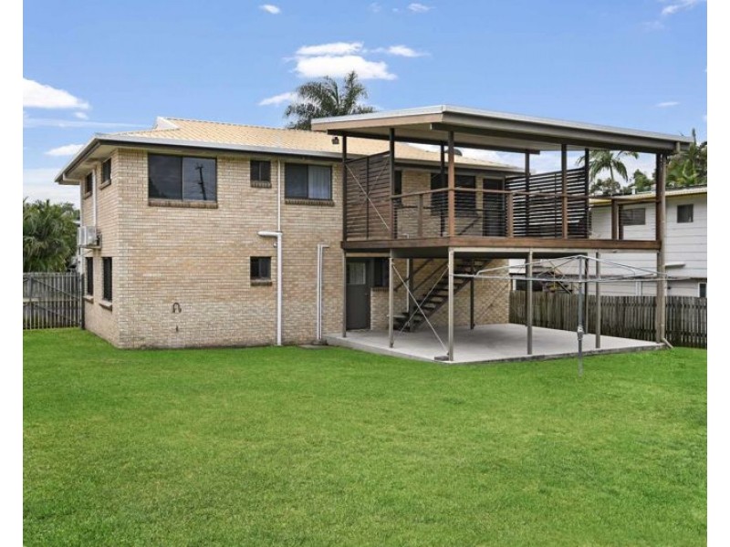 14 Bellemere Court, Boyne Island QLD 4680
