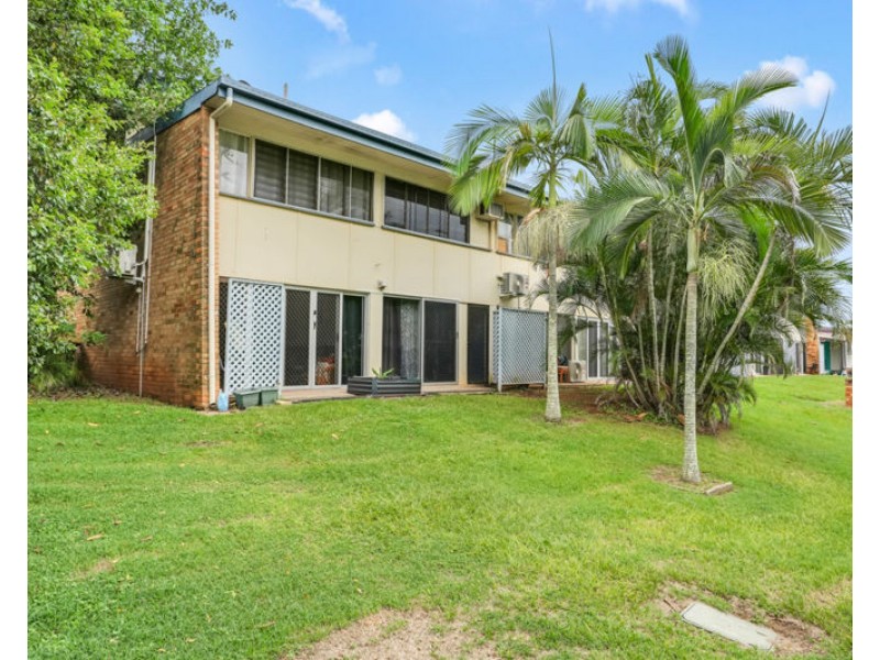 10/21 Charles Street, West Gladstone QLD 4680