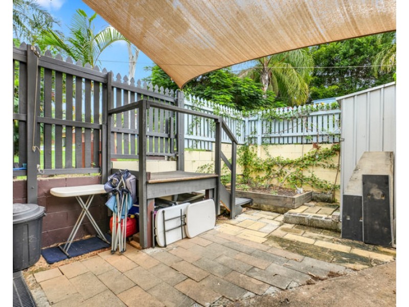 10/21 Charles Street, West Gladstone QLD 4680