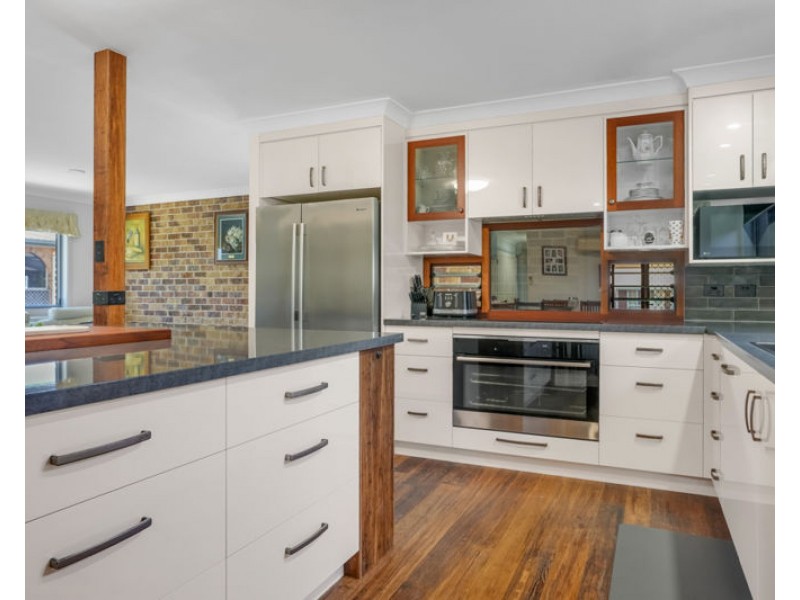 5 Resolute Street, Clinton QLD 4680
