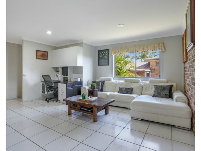 5 Resolute Street, Clinton QLD 4680