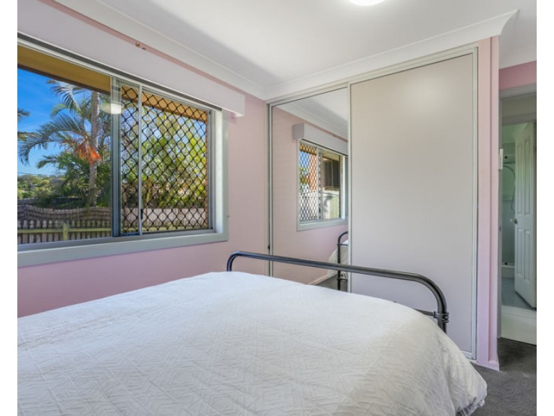 5 Resolute Street, Clinton QLD 4680