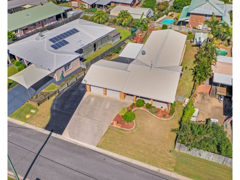 5 Resolute Street, Clinton QLD 4680